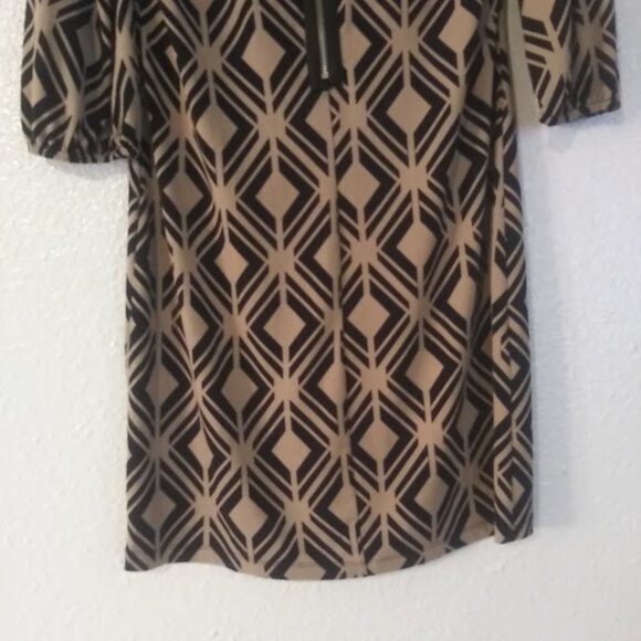 Enfocus women's size 6P beige and black diamond print dress - Picture 6 of 12